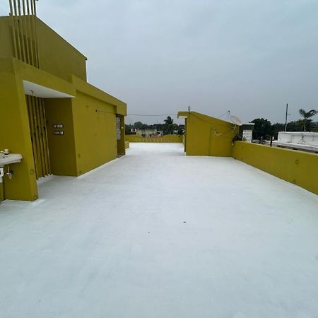 Hotel Eagle Nest Residency Kottakuppam Exterior foto