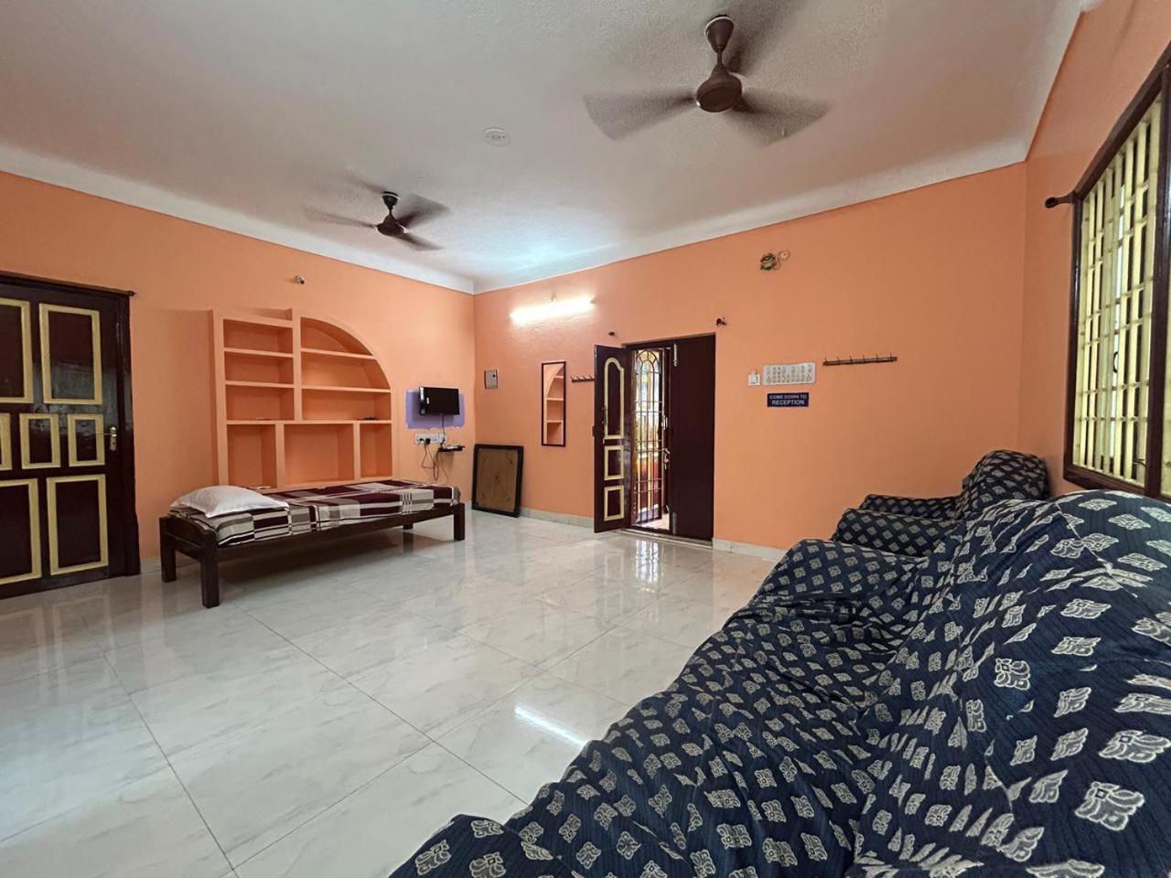 Hotel Eagle Nest Residency Kottakuppam Exterior foto